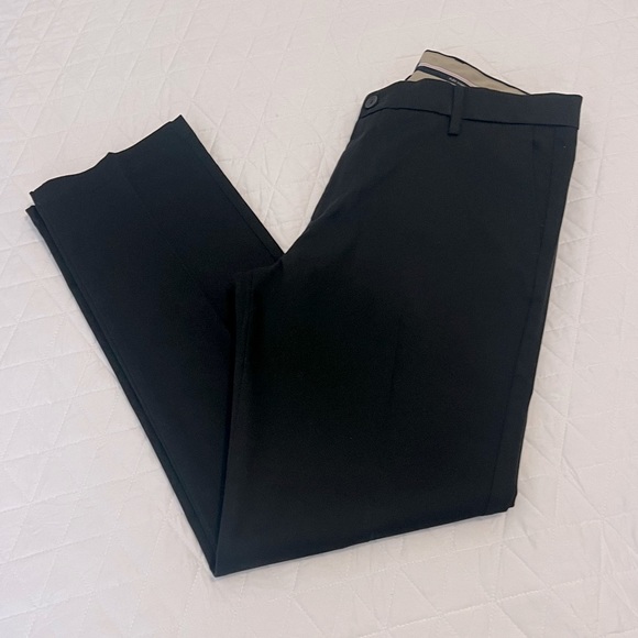 Dockers Other - Mens Flex Comfort Dockers Black Signature Khaki 
Sz: 36/32